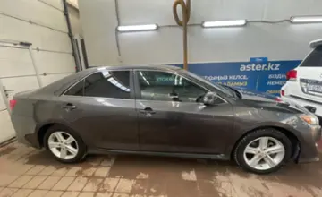 Toyota Camry 2013 года за 10 800 000 тг. в Астана фото 4