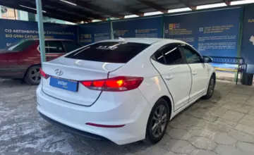 Hyundai Elantra 2017 года за 8 000 000 тг. в Талдыкорган