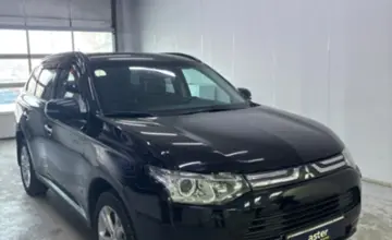 Mitsubishi Outlander 2012 года за 7 000 000 тг. в Павлодар фото 3