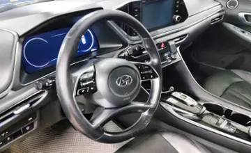Hyundai Sonata 2020 года за 13 000 000 тг. в Астана фото 5