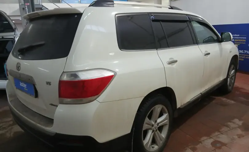 Toyota Highlander 2013 года за 14 000 000 тг. в Астана фото 5