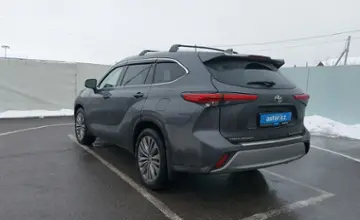 Toyota Highlander 2021 года за 25 000 000 тг. в Шымкент фото 4