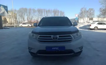 Toyota Highlander 2012 года за 10 000 000 тг. в Кокшетау фото 2