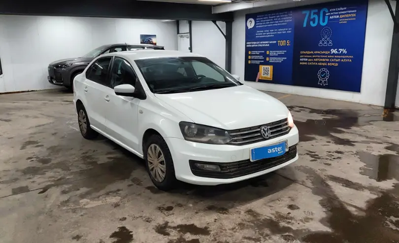 Volkswagen Polo 2015 года за 4 000 000 тг. в Астана фото 2