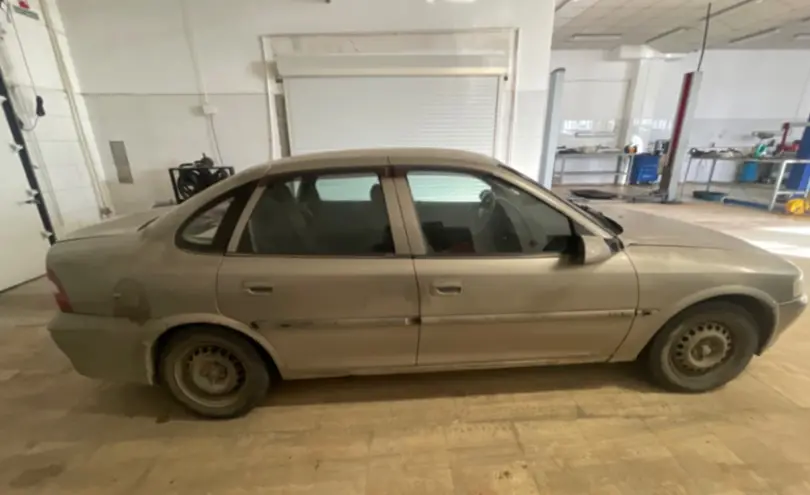 Opel Vectra 1997 года за 2 000 000 тг. в Актобе фото 4