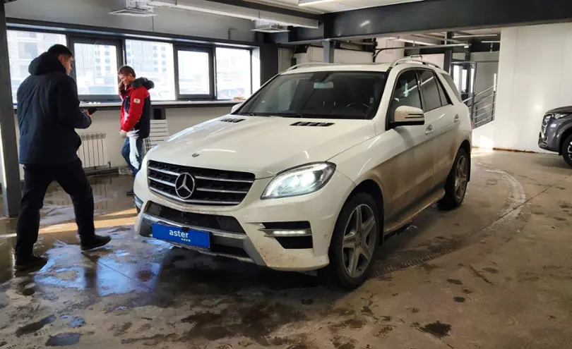 Mercedes-Benz M-Класс 2014 года за 16 000 000 тг. в Астана