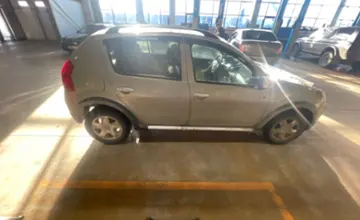 Renault Sandero 2014 года за 4 000 000 тг. в Караганда фото 4