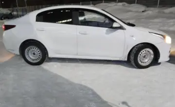 Kia Rio 2020 года за 7 000 000 тг. в Усть-Каменогорск фото 4