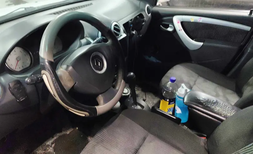 Renault Sandero 2012 года за 3 800 000 тг. в Астана фото 5