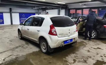 Renault Sandero 2012 года за 3 800 000 тг. в Астана фото 4