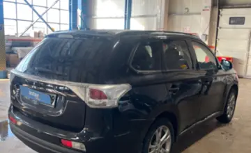 Mitsubishi Outlander 2013 года за 6 400 000 тг. в Караганда