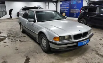 BMW 7 серии 1997 года за 2 600 000 тг. в Астана фото 2