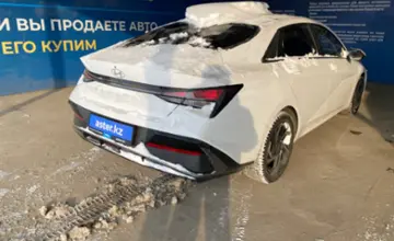 Hyundai Elantra 2024 года за 9 000 000 тг. в Алматы