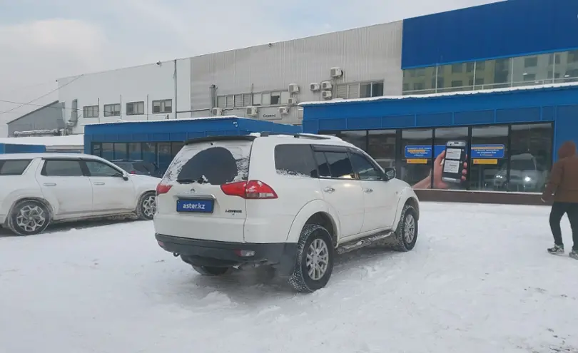 Mitsubishi Pajero 2014 года за 11 000 000 тг. в Алматы фото 3