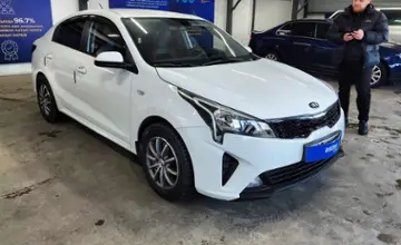 Kia Rio 2020 года за 7 500 000 тг. в Астана фото 2