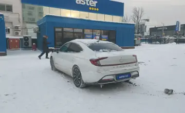 Hyundai Sonata 2022 года за 11 500 000 тг. в Алматы фото 4