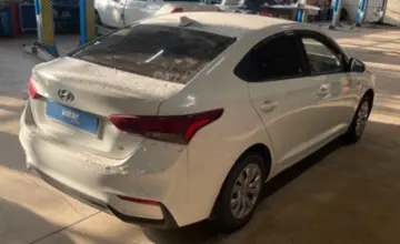 Hyundai Accent 2018 года за 5 000 000 тг. в Караганда