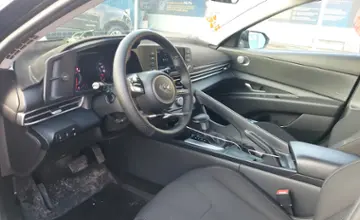 Hyundai Elantra 2020 года за 8 800 000 тг. в Шымкент фото 5