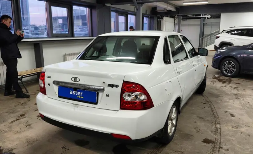 LADA (ВАЗ) Priora 2013 года за 1 700 000 тг. в Астана фото 3