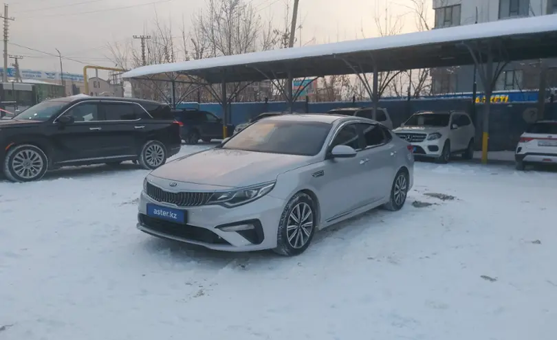 Kia K5 2018 года за 9 100 000 тг. в Алматы