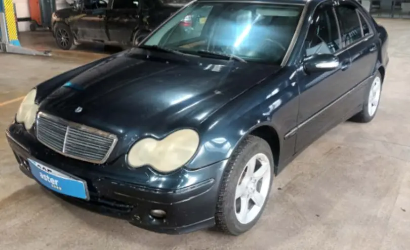 Mercedes-Benz C-Класс 2005 года за 3 500 000 тг. в Караганда