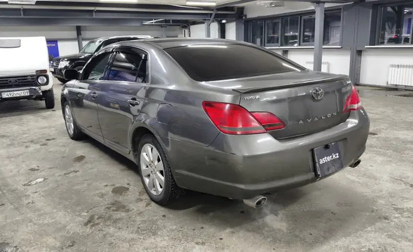 Toyota Avalon 2005 года за 6 000 000 тг. в Астана фото 4