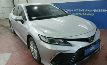 Toyota Camry 2023 года за 17 000 000 тг. в Астана фото 3