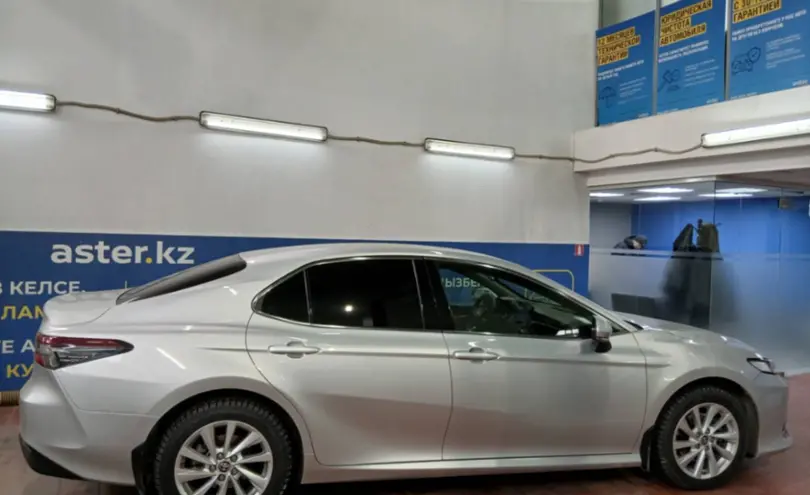 Toyota Camry 2023 года за 17 000 000 тг. в Астана фото 4