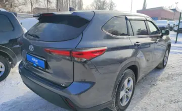 Toyota Highlander 2023 года за 19 500 000 тг. в Алматы