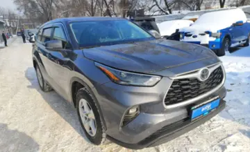 Toyota Highlander 2023 года за 19 500 000 тг. в Алматы фото 3