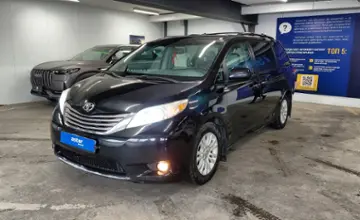 Toyota Sienna 2016 года за 14 500 000 тг. в Астана фото 1