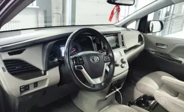 Toyota Sienna 2016 года за 14 500 000 тг. в Астана фото 5