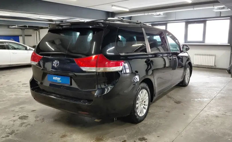 Toyota Sienna 2016 года за 14 500 000 тг. в Астана фото 3