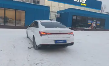 Hyundai Elantra 2022 года за 6 700 000 тг. в Алматы фото 4