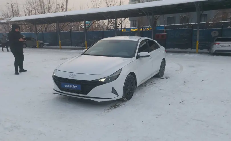 Hyundai Elantra 2022 года за 6 700 000 тг. в Алматы