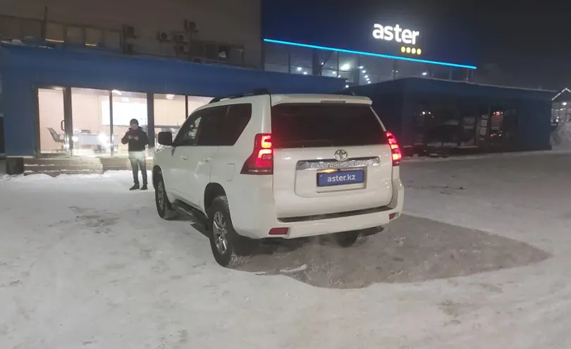 Toyota Land Cruiser Prado 2012 года за 16 500 000 тг. в Алматы фото 4