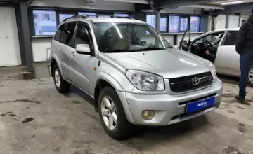 Toyota RAV4 2004 года за 6 000 000 тг. в Астана фото 2