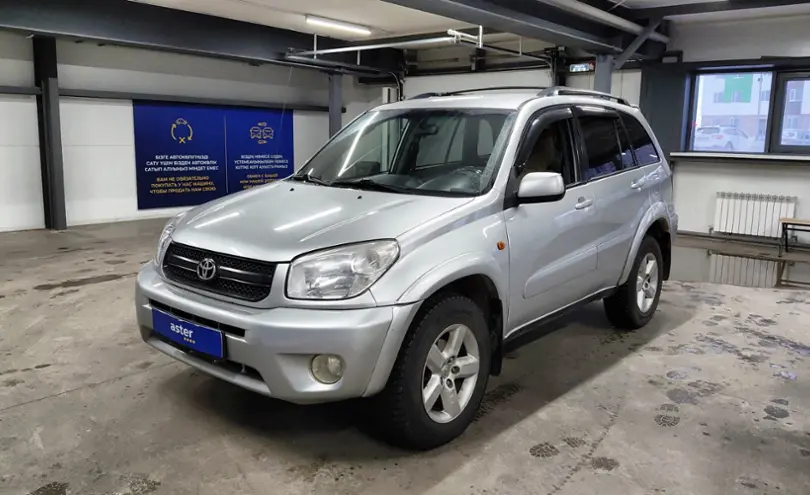 Toyota RAV4 2004 года за 6 000 000 тг. в Астана
