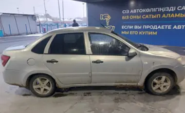 LADA (ВАЗ) Granta 2013 года за 1 800 000 тг. в Шымкент фото 4