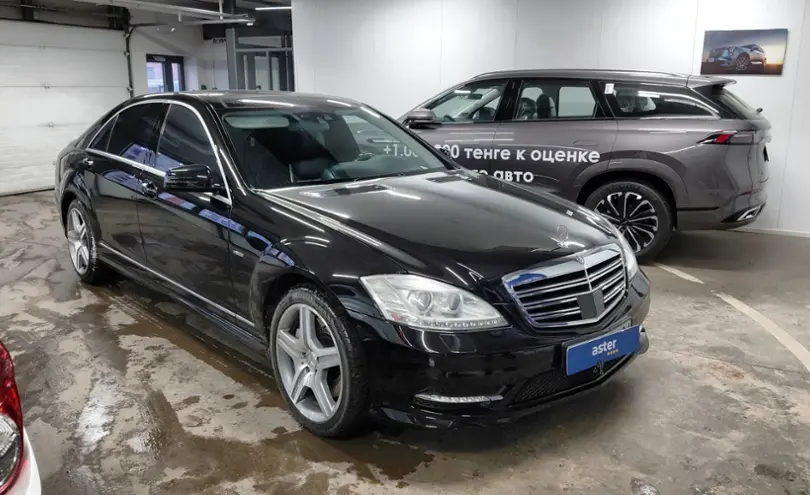 Mercedes-Benz S-Класс 2012 года за 12 000 000 тг. в Астана фото 2