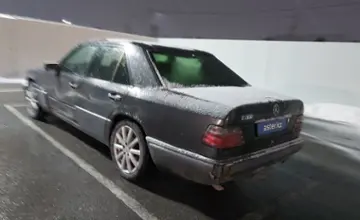 Mercedes-Benz E-Класс 1995 года за 160 000 тг. в Шымкент фото 4