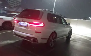 BMW X7 2023 года за 52 000 000 тг. в Шымкент фото 3