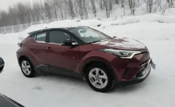 Toyota C-HR 2019 года за 10 000 000 тг. в Усть-Каменогорск фото 4