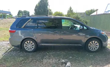 Toyota Sienna 2015 года за 14 000 000 тг. в Алматы фото 4