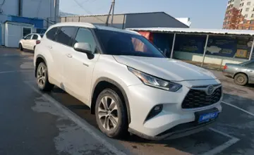 Toyota Highlander 2022 года за 22 000 000 тг. в Шымкент фото 2