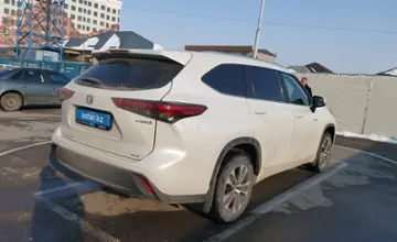 Toyota Highlander 2022 года за 22 000 000 тг. в Шымкент фото 3