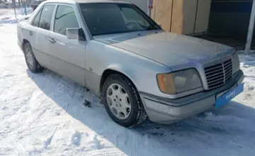 Mercedes-Benz E-Класс 1993 года за 1 700 000 тг. в Тараз фото 3