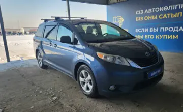 Toyota Sienna 2014 года за 12 500 000 тг. в Алматы фото 3