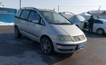 Volkswagen Sharan 2002 года за 1 000 000 тг. в Шымкент фото 2