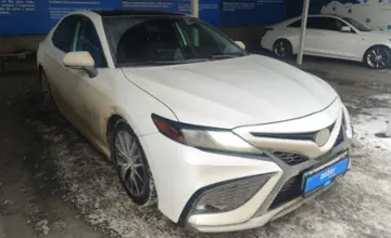 Toyota Camry 2021 года за 13 500 000 тг. в Алматы фото 3